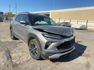 2025 Chevrolet Trailblazer LT - Exterior Front Left Corner Image