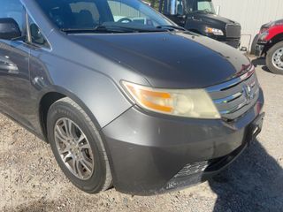 2012 Honda Odyssey EX - Exterior Front Right Corner Image