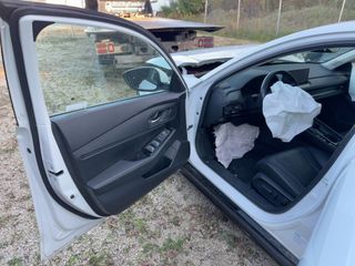 2023 Honda Accord Hybrid Touring - Driver's Front Door Image