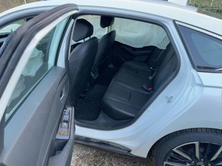 2023 Honda Accord Hybrid Touring - Interior Rear Seat Image