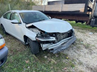 2023 Honda Accord Hybrid Touring - Primary Damage Right Image