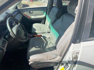 2007 Toyota Highlander Limited w/3rd Row - Interior Front Seat Image