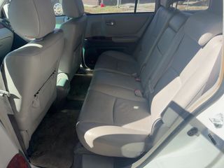 2007 Toyota Highlander Limited w/3rd Row - Interior Rear Seat Image