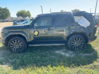 2026 Lexus GX 550 GX 550 Luxury - Primary Damage Straight On Image