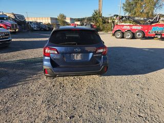 2019 Subaru Outback Limited - Exterior Rear Center Image