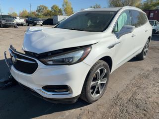2020 Buick Enclave Essence - Exterior Front Left Corner Image