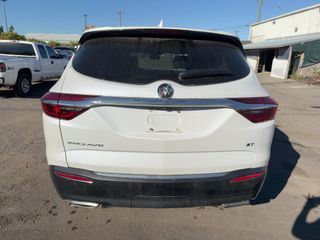 2020 Buick Enclave Essence - Exterior Rear Center Image