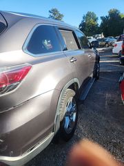 2016 Toyota Highlander Limited - Exterior Side Passenger