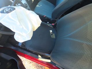 2008 Toyota Yaris - Interior Steering Wheel With Keys Image