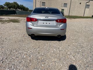 2015 INFINITI Q50 Premium - Exterior Rear Center Image