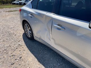 2015 INFINITI Q50 Premium - Primary Damage Right Image