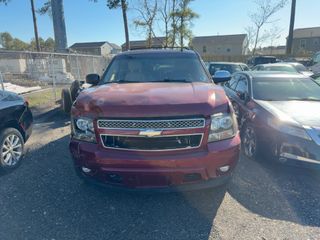 2009 Chevrolet Suburban 1500 LTZ - Exterior Front Center Image