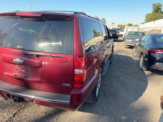 2009 Chevrolet Suburban 1500 LTZ - Exterior Rear Right Corner Image
