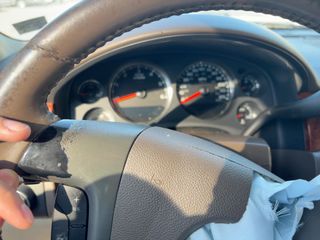 2009 Chevrolet Suburban 1500 LTZ - Interior Instrument Cluster / Odometer Image