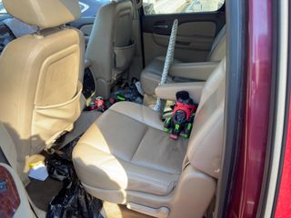 2009 Chevrolet Suburban 1500 LTZ - Interior Rear Seat Image