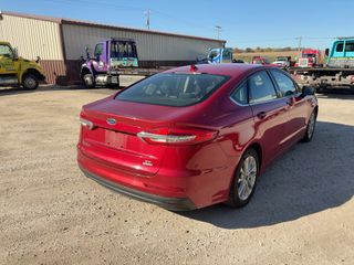 2020 Ford Fusion S - Exterior Rear Right Corner Image