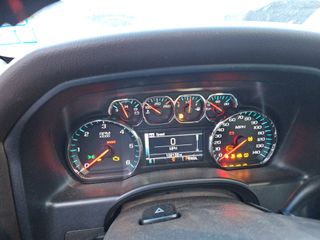 2018 Chevrolet Silverado 1500 LT - Interior Instrument Cluster / Odometer Image