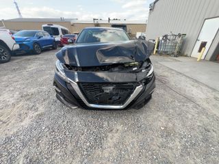 2021 Nissan Altima 2.5 SV - Primary Damage Straight On Image