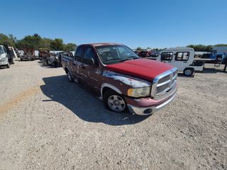 2002 Dodge Ram 1500 ST - Exterior Front Right Corner Image