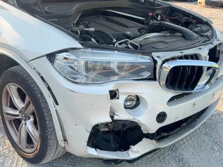 2016 BMW X5 xDrive35i - Primary Damage Right Image