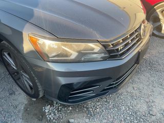 2017 Volkswagen Passat R-Line w/Comfort Pkg - Primary Damage Left Image