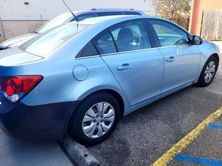 2012 Chevrolet Cruze LS - Exterior Rear Right Corner Image
