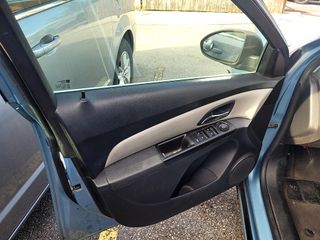 2012 Chevrolet Cruze LS - Driver's Front Door Image