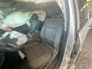 2015 Chevrolet Silverado 2500HD LT - Interior Front Seat Image