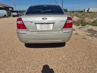 2006 Ford Five Hundred Limited - Exterior Rear Center Image