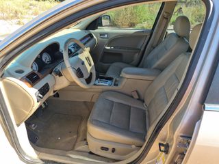 2006 Ford Five Hundred Limited - Interior Front Seat Image