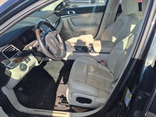 2010 Lincoln MKS w/EcoBoost - Interior Front Seat Image