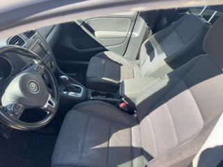2012 Volkswagen Golf TDI - Interior Front Seat Image