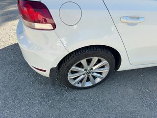 2012 Volkswagen Golf TDI - Primary Damage Right Image