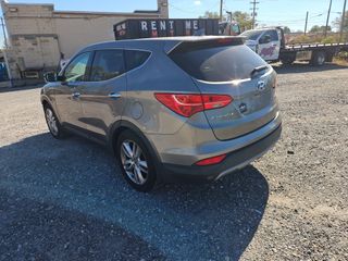 2013 Hyundai Santa Fe 2.0T Sport - Exterior Rear Left Corner Image