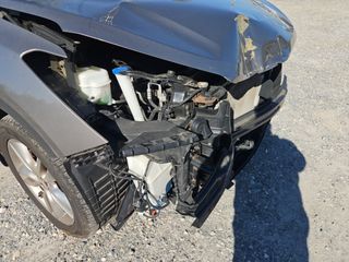 2013 Hyundai Santa Fe 2.0T Sport - Primary Damage Right Image