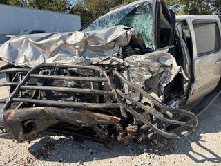 2008 Chevrolet Silverado 3500 DRW LTZ - Primary Damage Left Image