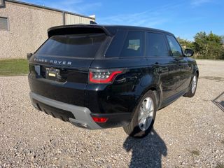 2018 Land Rover Range Rover Sport SE - Exterior Rear Right Corner Image