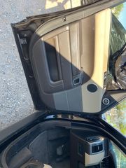 2018 Land Rover Range Rover Sport SE - Driver's Front Door Image