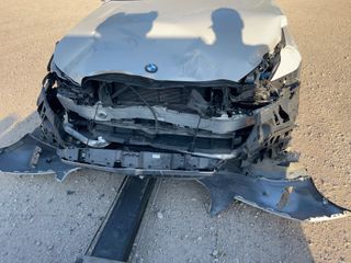 2024 BMW 530i 530i - Exterior Front Center Image