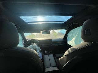 2024 BMW 530i 530i - Interior Full Dashboard Image