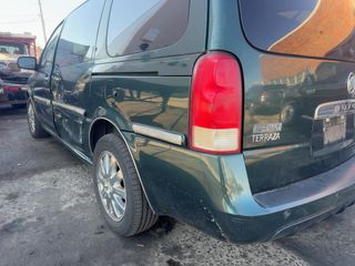 2005 Buick Terraza CXL - Exterior Front Left Corner Image