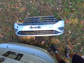 Vehicle Parts Image #1