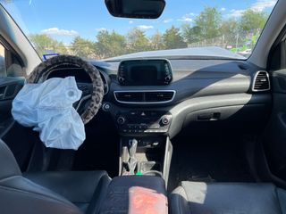 2020 Hyundai Tucson Ultimate - Interior Full Dashboard Image