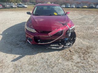 2017 Chevrolet Malibu LT - Exterior Front Center Image