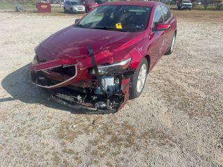 2017 Chevrolet Malibu LT - Exterior Front Left Corner Image