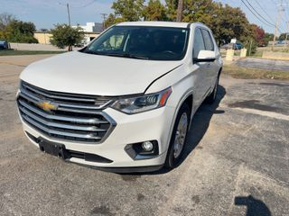 2020 Chevrolet Traverse High Country - Exterior Front Left Corner Image