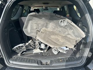 Vehicle Parts Image #1