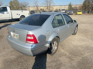 2005 Volkswagen Jetta GLS - Exterior Rear Right Corner Image