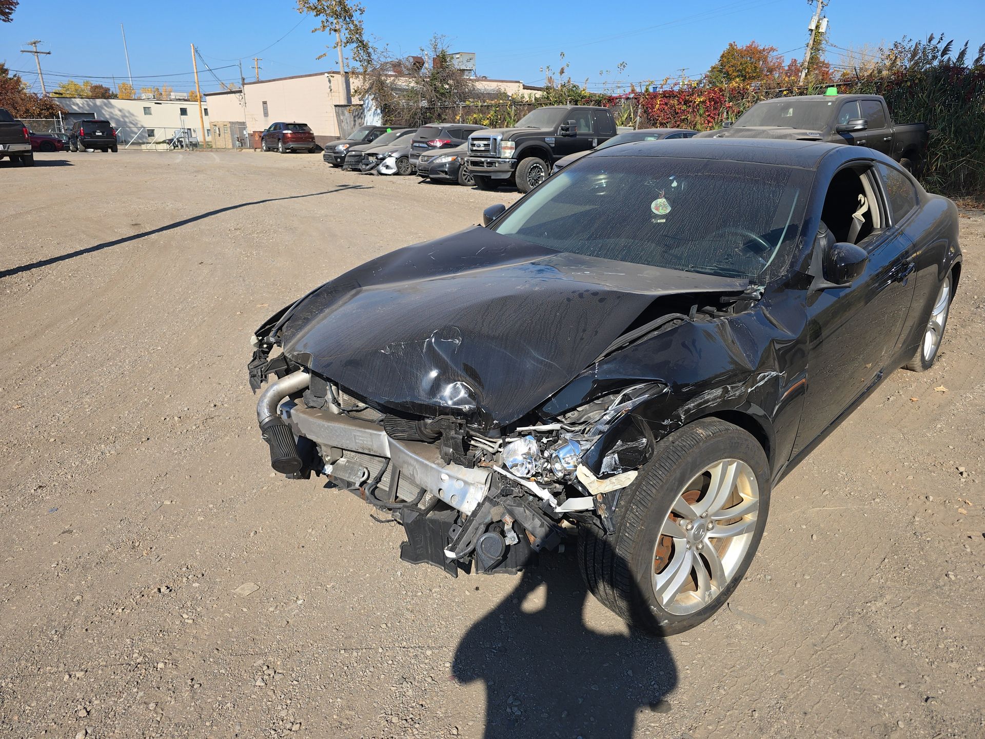 2010 INFINITI G37x x - Exterior Front Left Corner Image