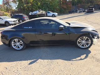 2010 INFINITI G37x x - Exterior Side Passenger
